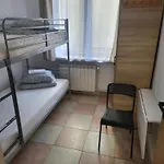 住宿加早餐酒店 Rooms4rest Popularna - Private For Tourists *