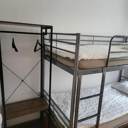 Nocleg ze śniadaniem Rooms4rest Popularna - Private For Tourists