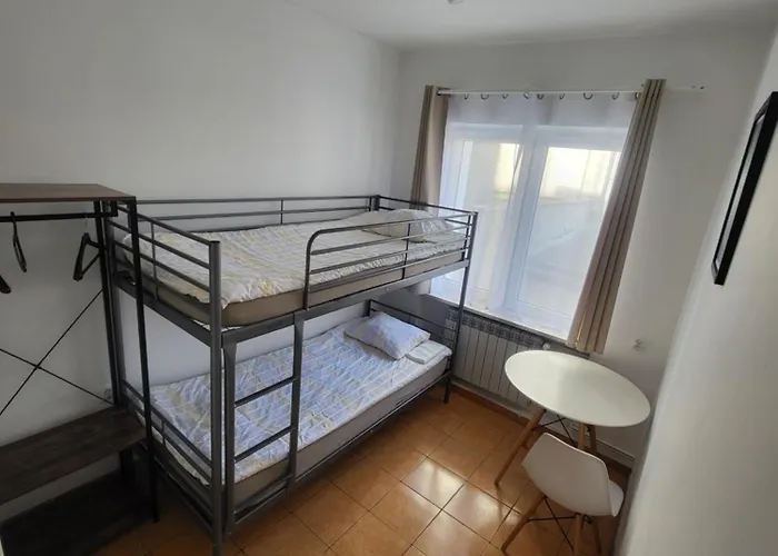 Rooms4rest Popularna - Private For Tourists Nocleg ze śniadaniem Warszawa