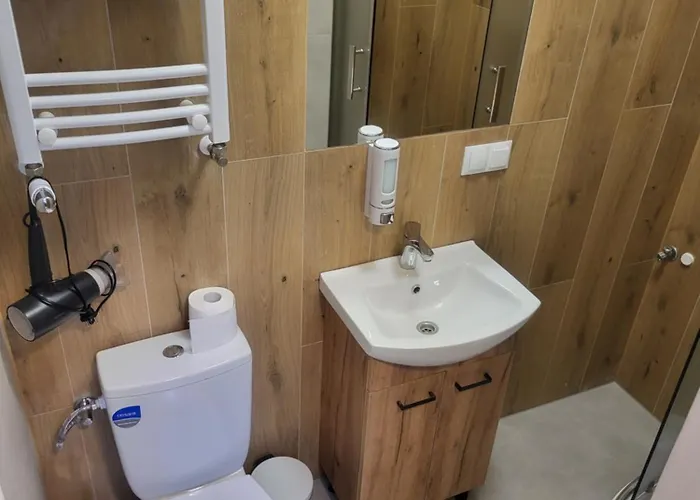 Nocleg ze śniadaniem Rooms4rest Popularna - Private For Tourists Warszawa