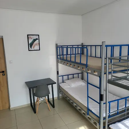 Frühstückspension Rooms4rest Popularna - Private For Tourists *